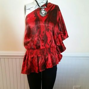 Cato's one-shoulder top